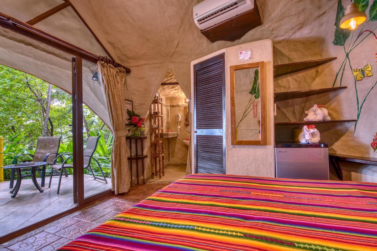 Ylang Ylang Beach Resort Montezuma Esterno foto